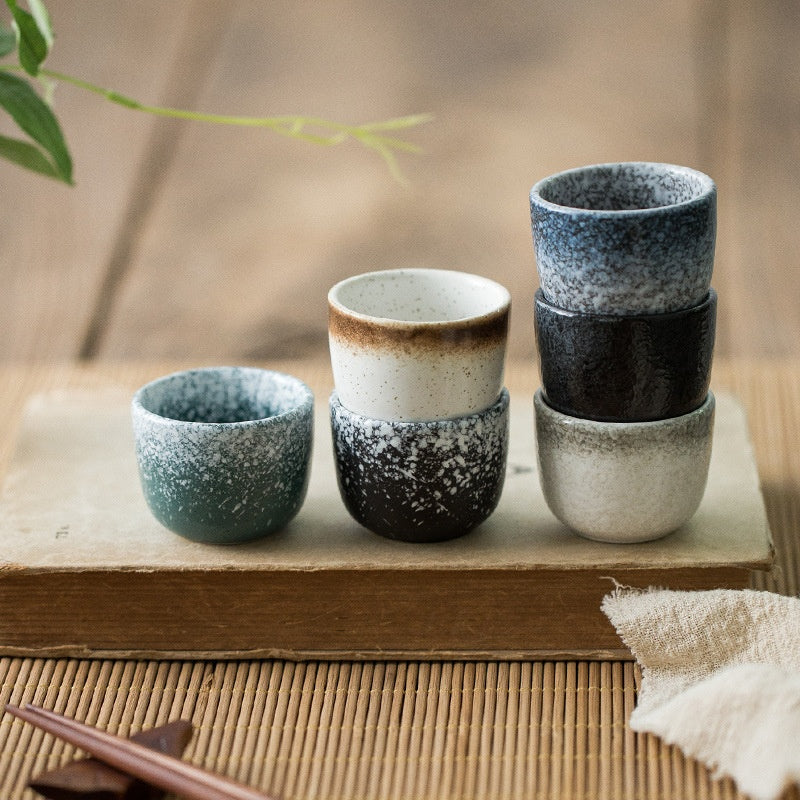 Ceramic Sake Cup - Japanese Retro Wine Glass, High-Temperature Fired Ceramic